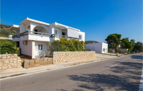 1 Bedroom Stunning Apartment In Stara Novalja